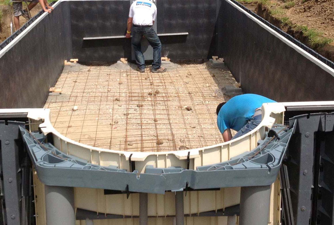 Poolsystem wird montiert Aachen